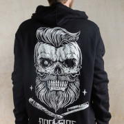 Sudadera calavera barbuda